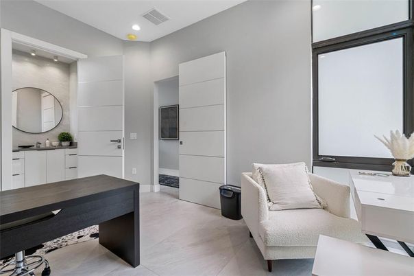 Interior, Recessed Lighting