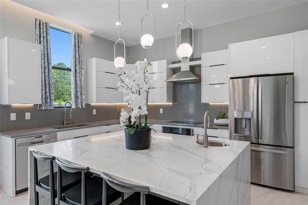 Interior, Kitchen, Pendant Lights, Recessed Lighting, Stainless Steel Appliances