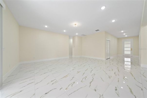 Empty room, Interior, Marble, Recessed Lighting