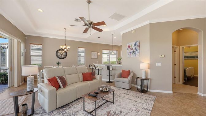 Dining room, Interior, Living room, Pendant Lights, Recessed Lighting