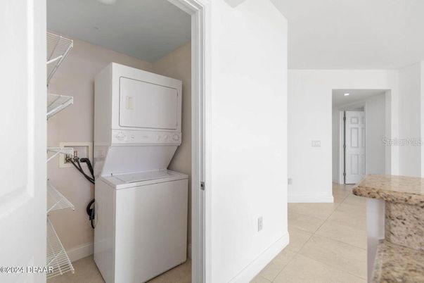 Interior, Recessed Lighting, Utility Closets, Washer