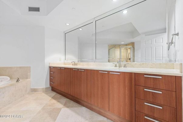 Bathroom, Dual Sink Vanities, Glass Shower, Interior, Recessed Lighting