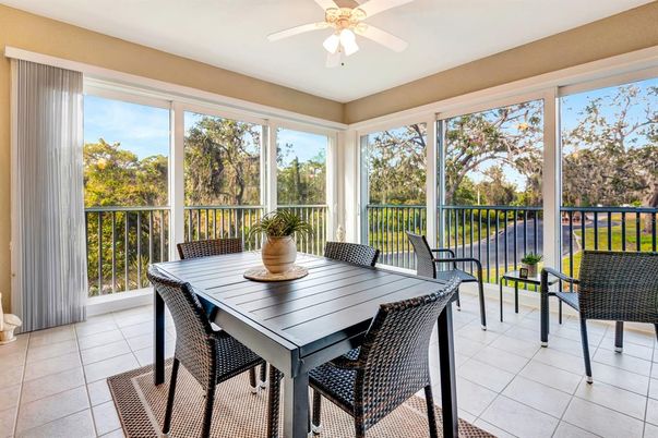 Dining room, Interior, Sun Room