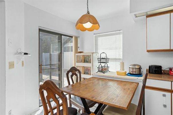 Dining room, Interior, Pendant Lights