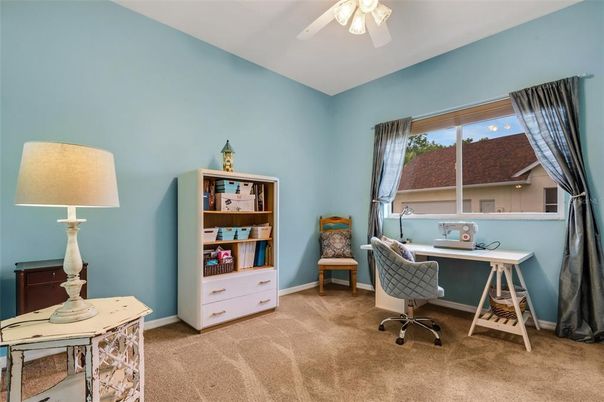 Home Office, Interior