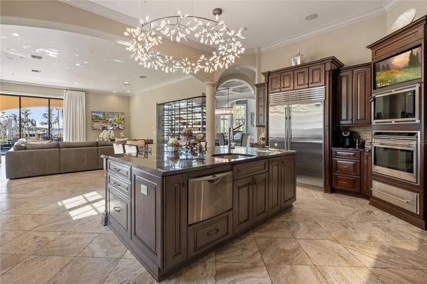 Interior, Kitchen, Living room, Pendant Lights, Recessed Lighting, Stainless Steel Appliances
