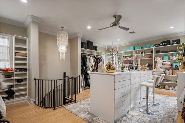 Chandelier, Interior, Recessed Lighting, Walk-in Closets, Wood Texture Flooring