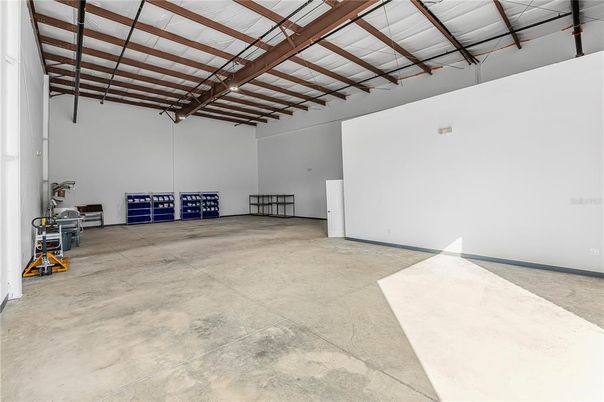 Garage, Interior