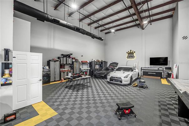 Fitness Equipment, Garage, Interior