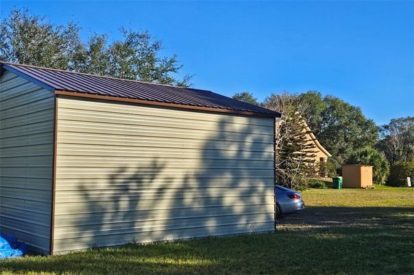 Backyard, Detached Garage, Exterior