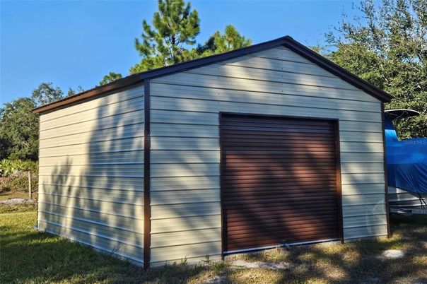 Detached Garage, Exterior
