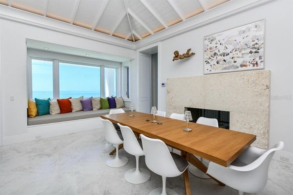 Dining room, Fireplace, Interior, Living room, Water