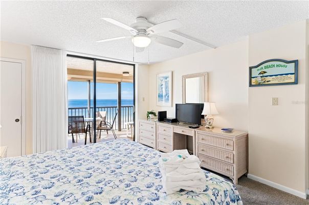 Bedroom, Home Office, Interior, Water
