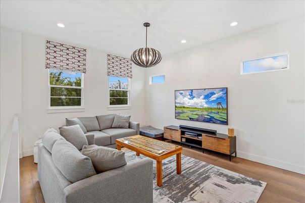 Interior, Living room, Pendant Lights, Recessed Lighting, Wood Texture Flooring