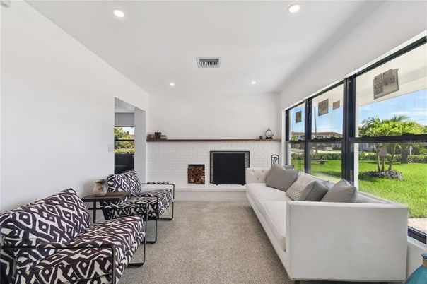 Fireplace, Interior, Living room, Recessed Lighting