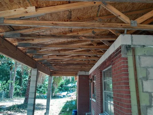 Exterior, Wooden Beams