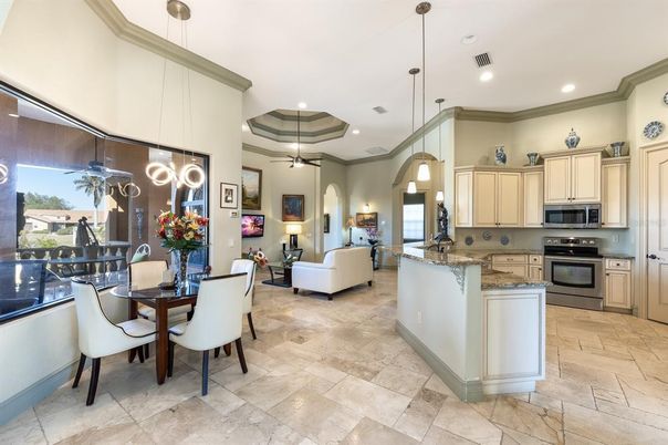 Dining room, Interior, Kitchen, Living room, Pendant Lights, Recessed Lighting, Stainless Steel Appliances