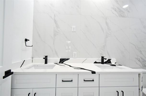 Bathroom, Interior, Marble Walls