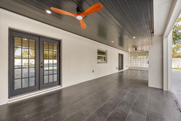 Exterior, Recessed Lighting