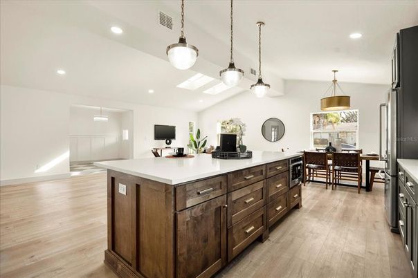 Dining room, Interior, Kitchen, Pendant Lights, Recessed Lighting, Wood Texture Flooring