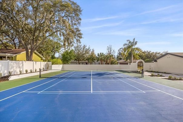 Exterior, Tennis Courts