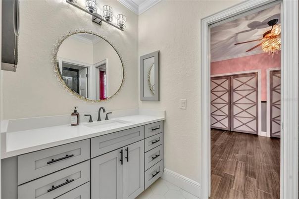 Bathroom, Dual Sink Vanities, Interior, Wood Texture Flooring