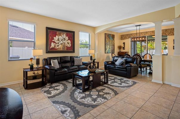 Dining room, Interior, Living room, Pendant Lights