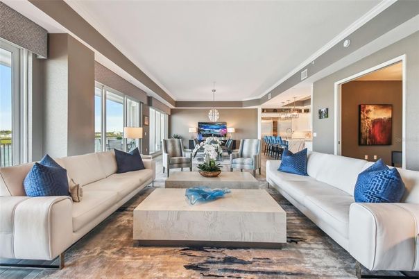 Dining room, Interior, Living room, Pendant Lights