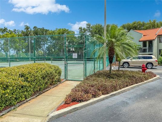 Exterior, Tennis Courts