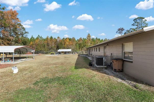 Backyard, Exterior