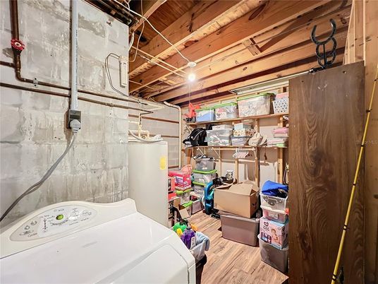 Interior, Washer, Wooden Beams, Wooden Ceilings, Wood Texture Flooring