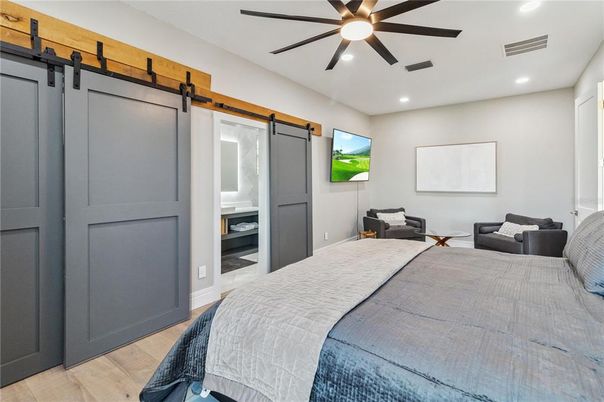 Bedroom, Interior, Recessed Lighting, Wood Texture Flooring