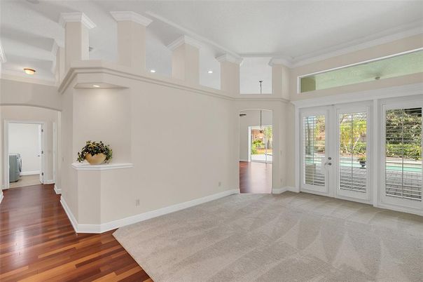 Interior, Recessed Lighting, Wood Texture Flooring
