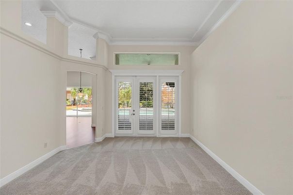 Empty room, Interior, Recessed Lighting