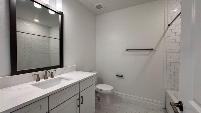 Bathroom, Interior, Marble, Recessed Lighting