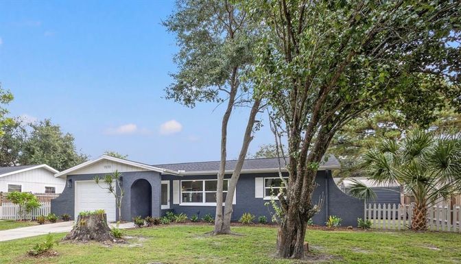 Attached, Backyard, Exterior, Facade, Ranch