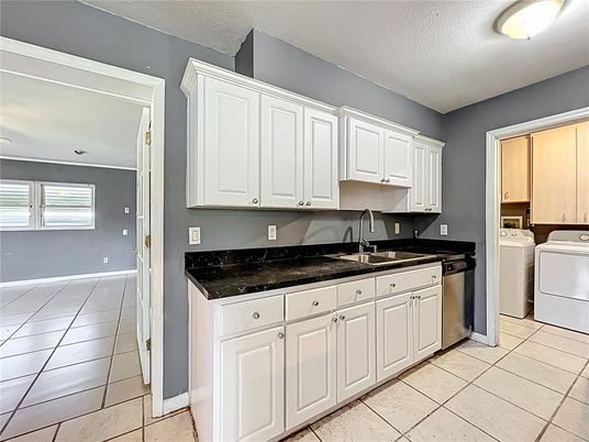 Interior, Kitchen, Washer