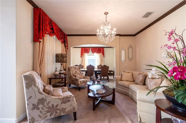 Chandelier, Dining room, Interior, Living room