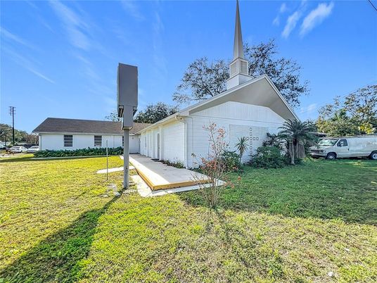 Backyard, Detached Garage, Exterior