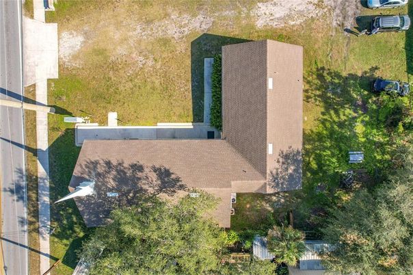 Exterior, Drone