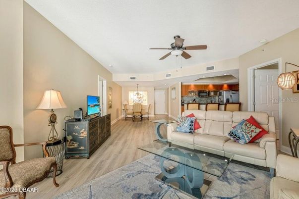 Chandelier, Dining room, Interior, Kitchen, Living room, Pendant Lights, Wood Texture Flooring