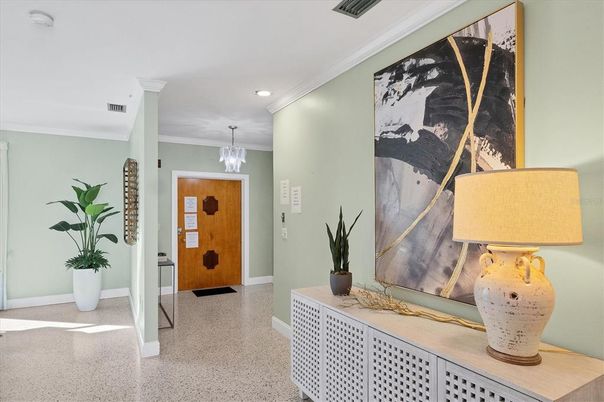 Chandelier, Interior, Recessed Lighting