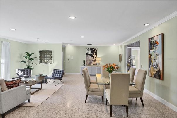 Dining room, Interior, Living room, Recessed Lighting