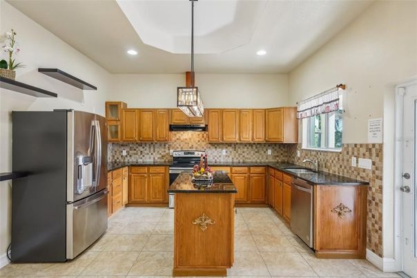 Interior, Kitchen, Pendant Lights, Recessed Lighting, Stainless Steel Appliances