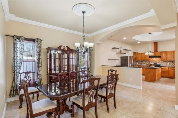 Chandelier, Dining room, Interior, Kitchen, Pendant Lights, Recessed Lighting, Stainless Steel Appliances