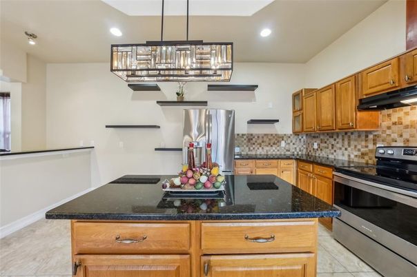 Interior, Kitchen, Pendant Lights, Recessed Lighting, Stainless Steel Appliances