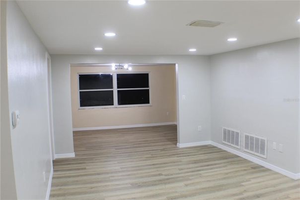 Empty room, Interior, Recessed Lighting, Wood Texture Flooring