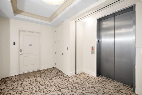 Elevator, Interior
