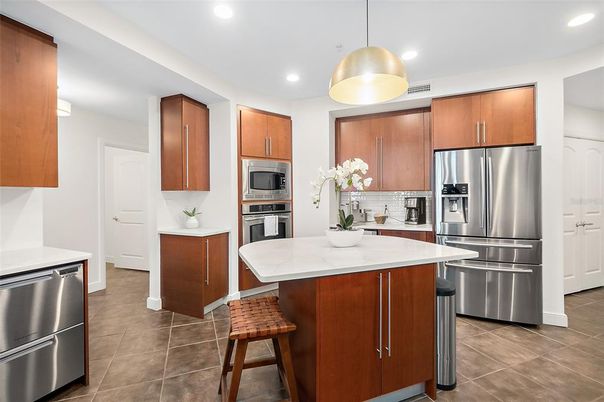 Interior, Kitchen, Pendant Lights, Recessed Lighting, Stainless Steel Appliances