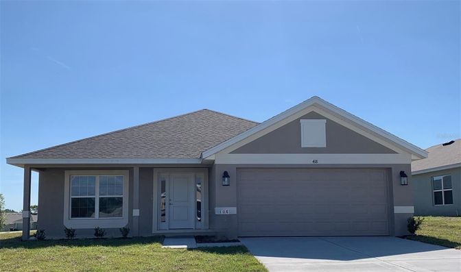 Attached, Exterior, Facade, American Craftsman